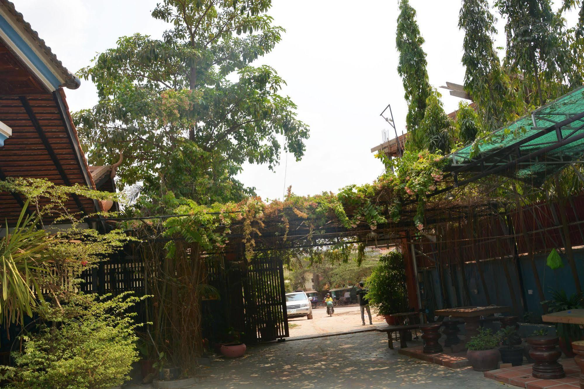 Villa Agati Siem Reap Exterior photo